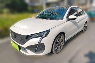 标致408 2022款 1.6T 追光版