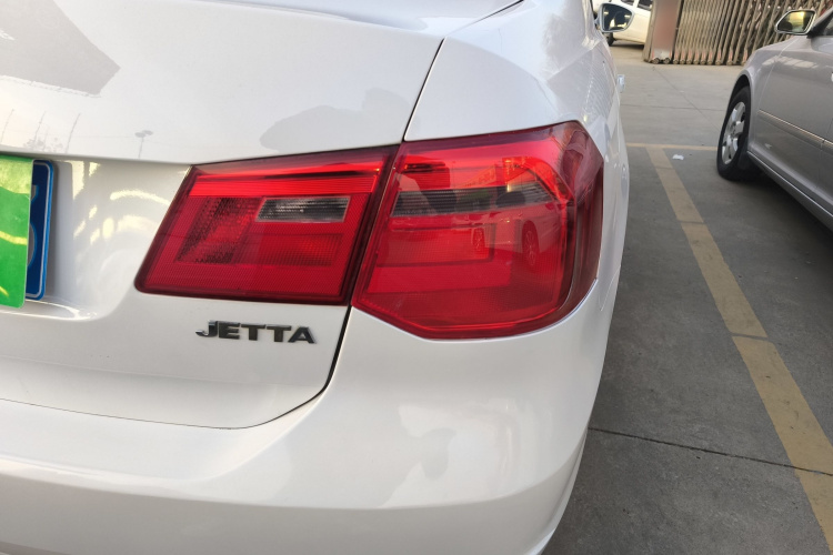 大众 捷达 2015款 1.4L 手动时尚型车身外观6006