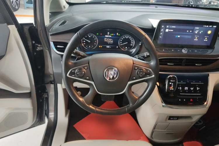 别克GL8 2021款 陆上公务舱 652T 豪华型中控内饰13