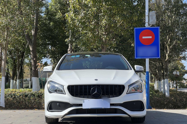 奔驰CLA 2019款 CLA 200 时尚型车身外观6001