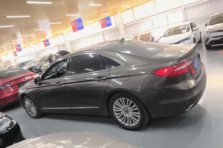 福特 金牛座 2017款 EcoBoost 245 豪华型车身外观4