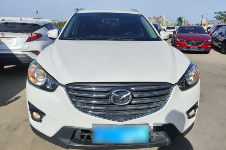 马自达CX-5 2015款 2.0L 自动两驱都市型车身外观2