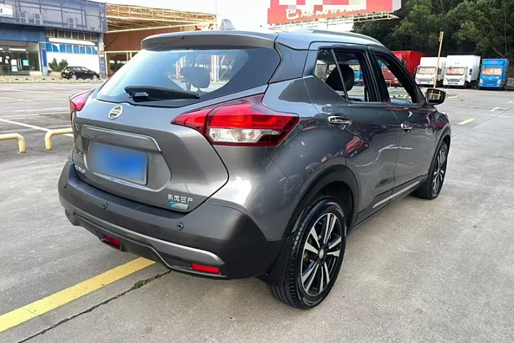 日产 劲客 2017款 1.5L CVT智行版车身外观6006