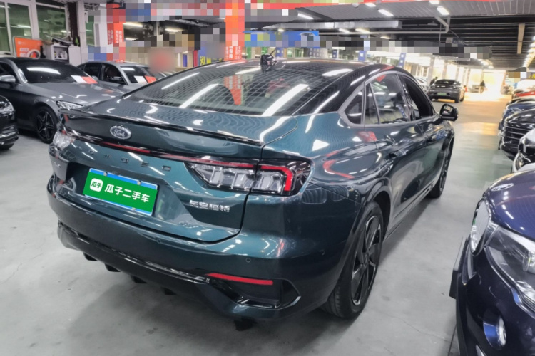 福特 蒙迪欧 2023款 1.5T E-混动 ST-Line车身外观7