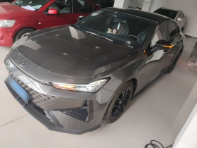 长安UNI-V 2024款 1.5T 尊贵型