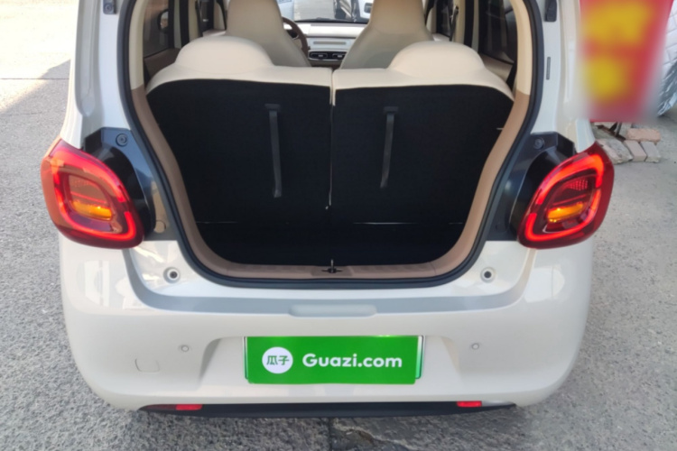 五菱汽车 宏光MINIEV 2025款 四门版 进阶款机舱底盘23