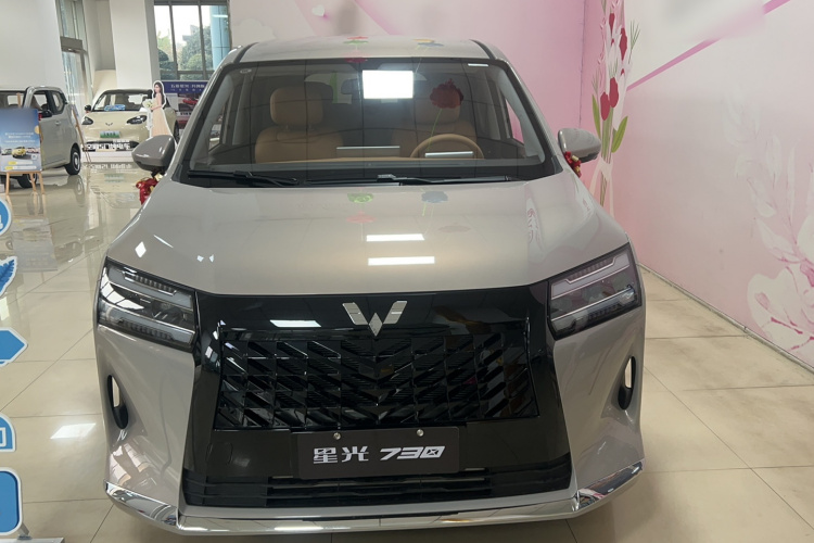 五菱汽车 星光730 2025款 1.5T CVT 精英型车身外观6001