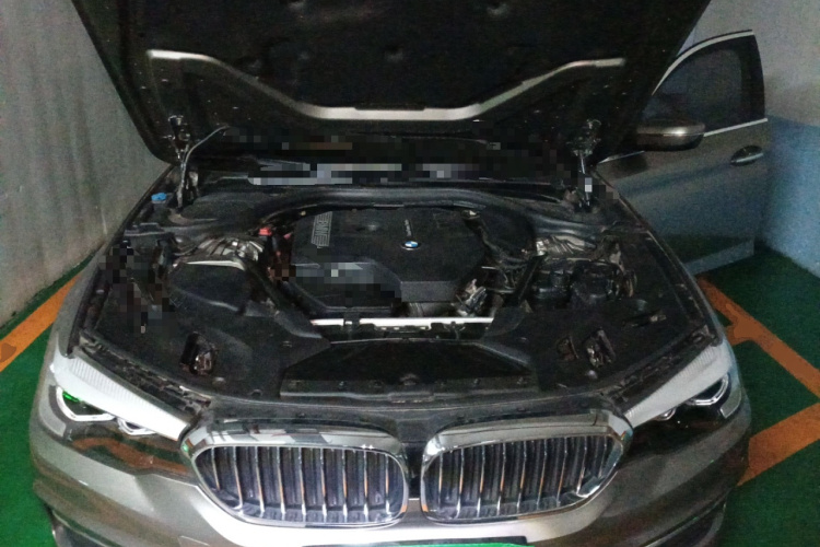 宝马5系 2018款 528Li 上市特别版局部细节24