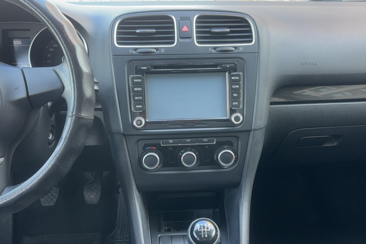 大众 高尔夫 2012款 1.4TSI 手动舒适型局部细节16