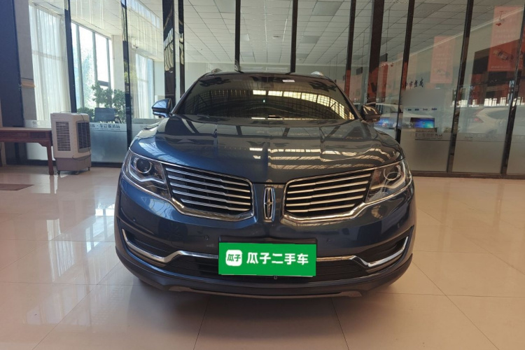 林肯MKX 2017款 2.0T 四驱尊雅版车身外观2