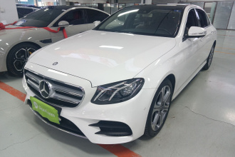 奔驰E级 2016款 E 300 L 运动豪华型