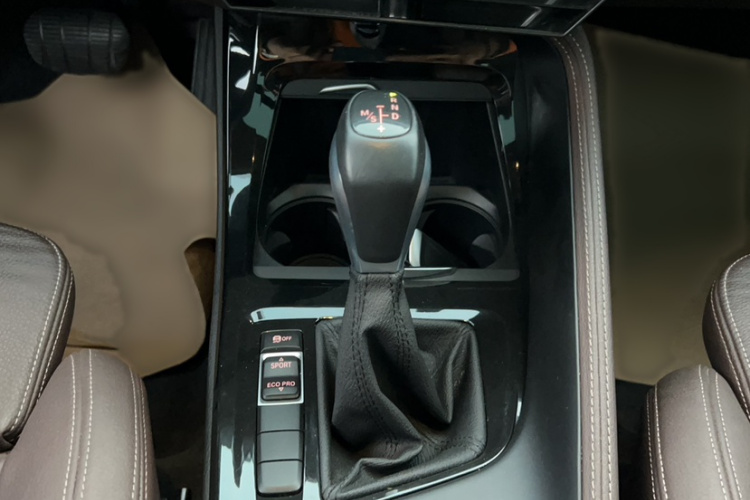 宝马X1 2018款 sDrive18Li 尊享型局部细节18