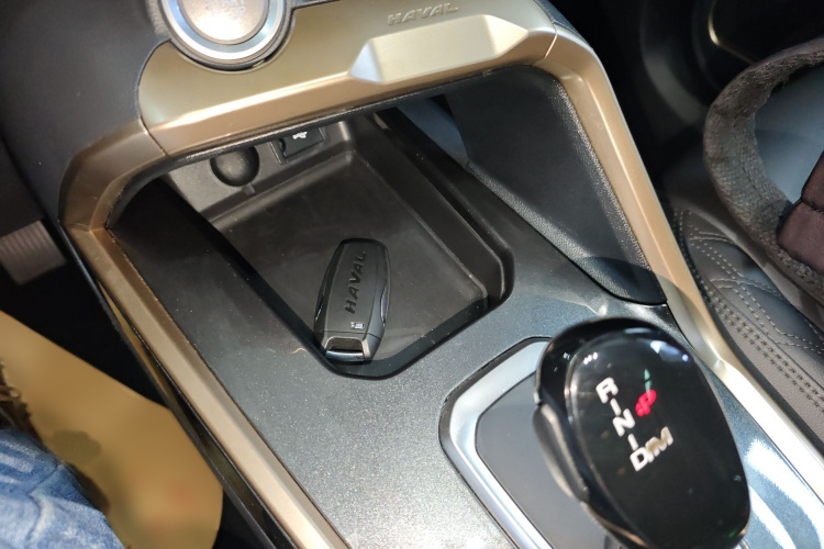 哈弗H6 2020款 1.5GDIT 自动铂金冠军版中控内饰7001