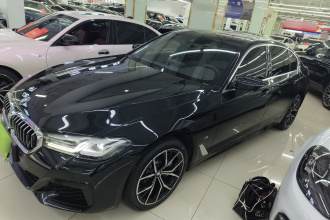 宝马5系 2022款 改款二 530Li 尊享型 M运动套装