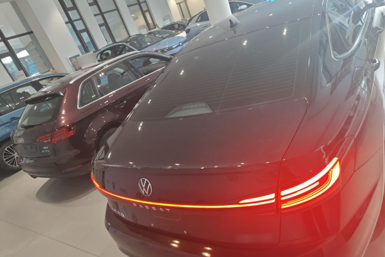 大众 帕萨特 2022款 280TSI 商务版车身外观6004