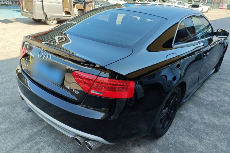 奥迪A5 2014款 Coupe 45 TFSI车身外观7