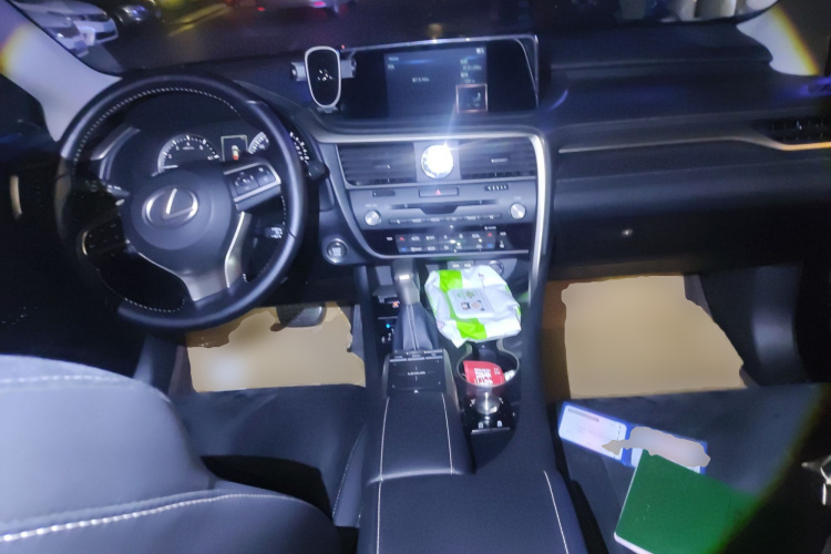 雷克萨斯RX 2020款 改款 300 两驱精英版中控内饰12