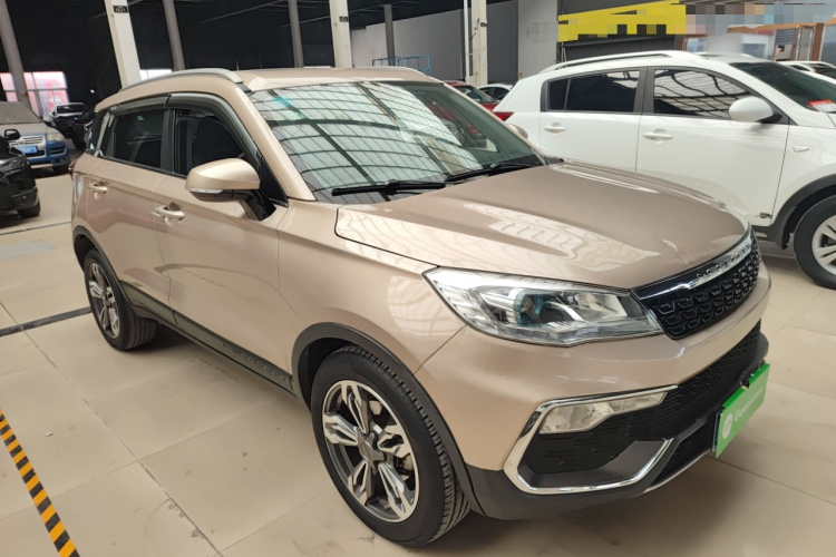 猎豹汽车 猎豹CS9 2017款 1.5L CVT精英型车身外观3