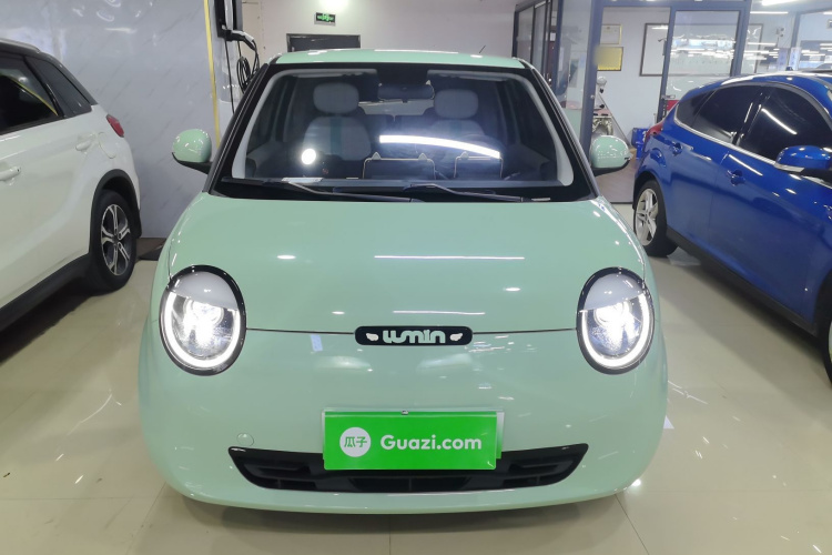 长安启源 长安Lumin 2022款 210km 香甜款车身外观2