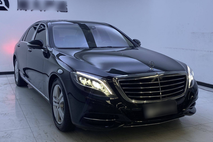 奔驰S级 2017款 S 320 L 豪华型车身外观6006