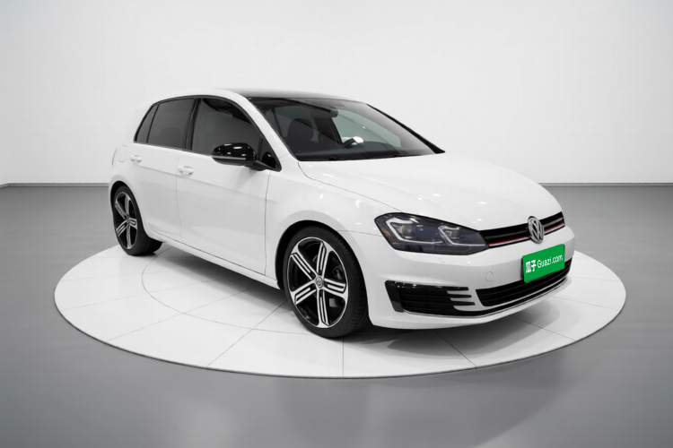 大众 高尔夫 2016款 230TSI 自动舒适型车身外观3