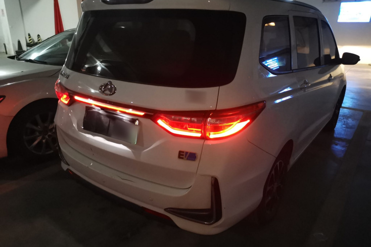 长安凯程 长安欧尚A600EV 2021款 EV车身外观6005