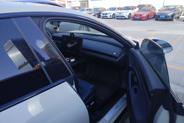 小米汽车 小米SU7 2024款 后驱超长续航高阶智驾Pro版局部细节9005