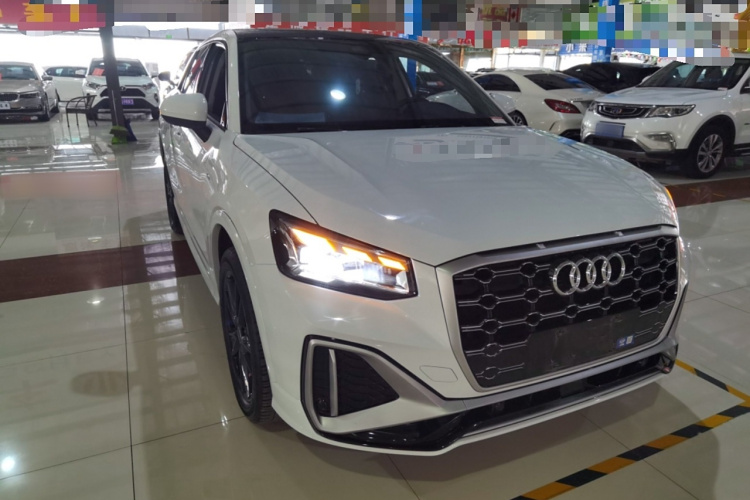 奥迪Q2L 2023款 35TFSI 进取动感型车身外观6002
