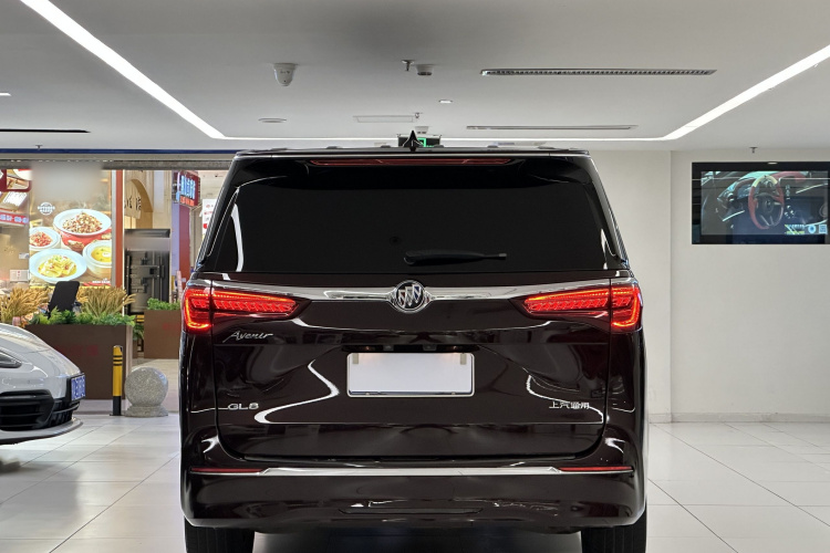 别克GL8 2020款 Avenir艾维亚 六座贤礼版车身外观6004