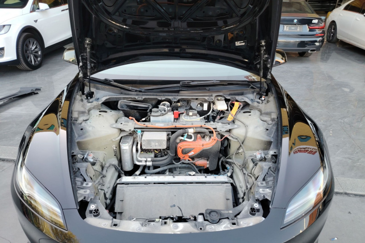 特斯拉 Model 3 2023款 长续航全轮驱动版机舱底盘24