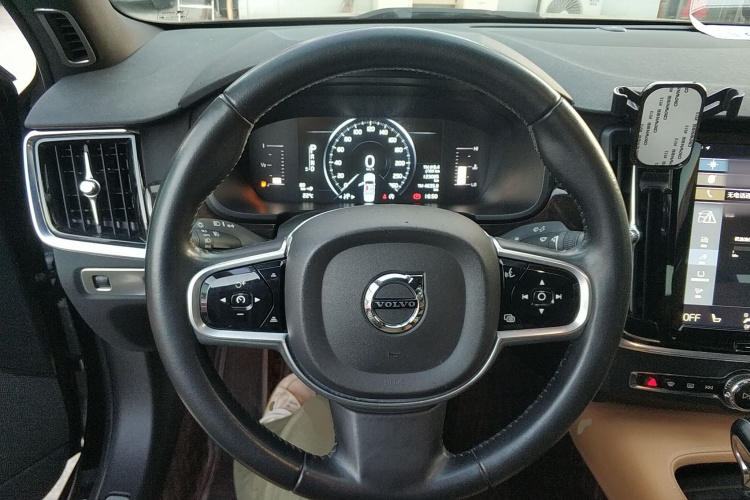 沃尔沃S90 2017款 T4 智远版局部细节13