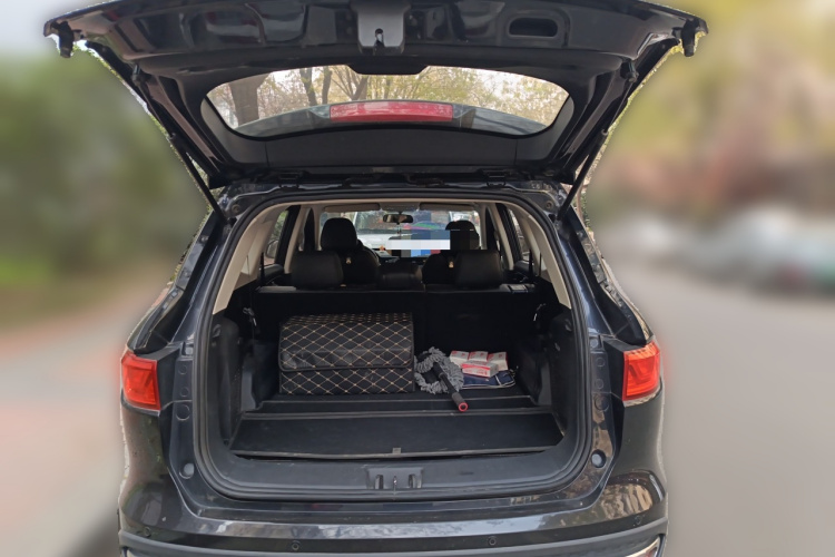 中国重汽VGV VGV U70 2020款 1.5T 自动智享精英导航版 7座局部细节23