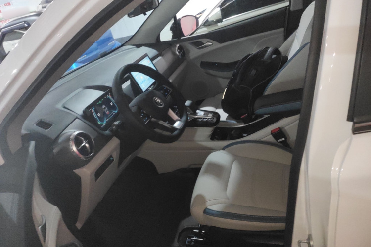 比亚迪 元Pro 2023款 401KM豪华型局部细节19