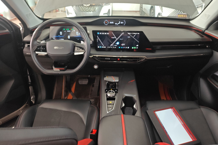 长安欧尚Z6 2022款 蓝鲸 1.5T DCT智尊型中控内饰12