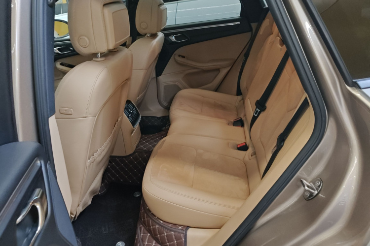 保时捷 2017款  Macan 2.0T中控内饰7004
