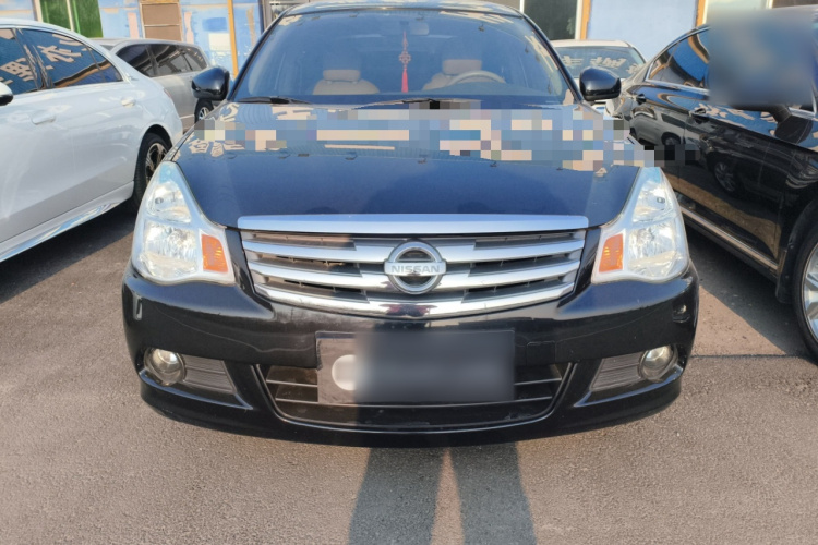 日产 轩逸 2018款 经典 1.6XE 手动舒适版车身外观2