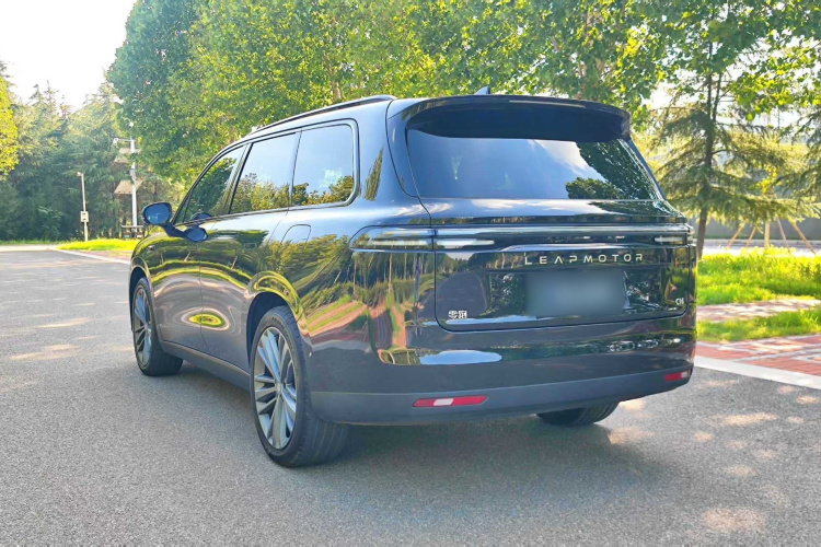 零跑汽车 零跑C16 2026款 纯电 630激光雷达智尊版 6座车身外观6005