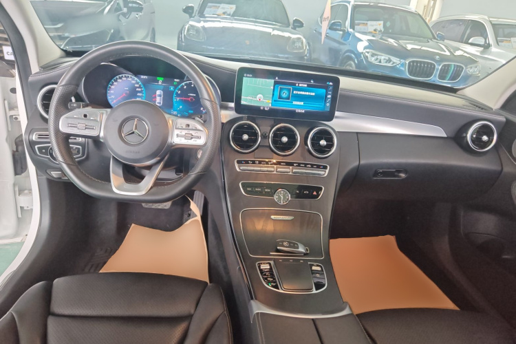 奔驰C级 2021款 C 260 L 运动星耀臻藏版中控内饰12