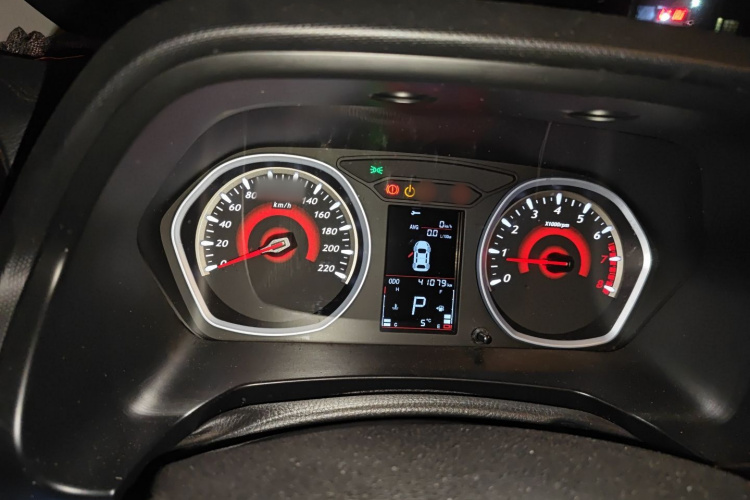 东南DX3 2016款 1.5T SRG CVT旗舰型局部细节14