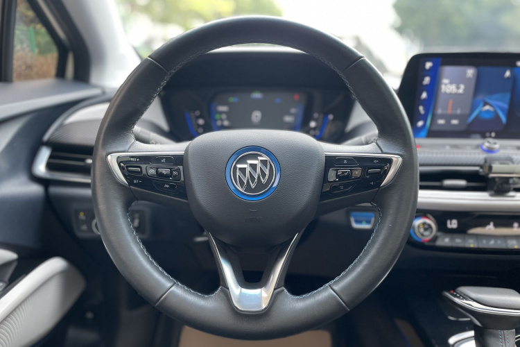 别克 微蓝6 2022款 插电混动 互联智慧型中控内饰7010