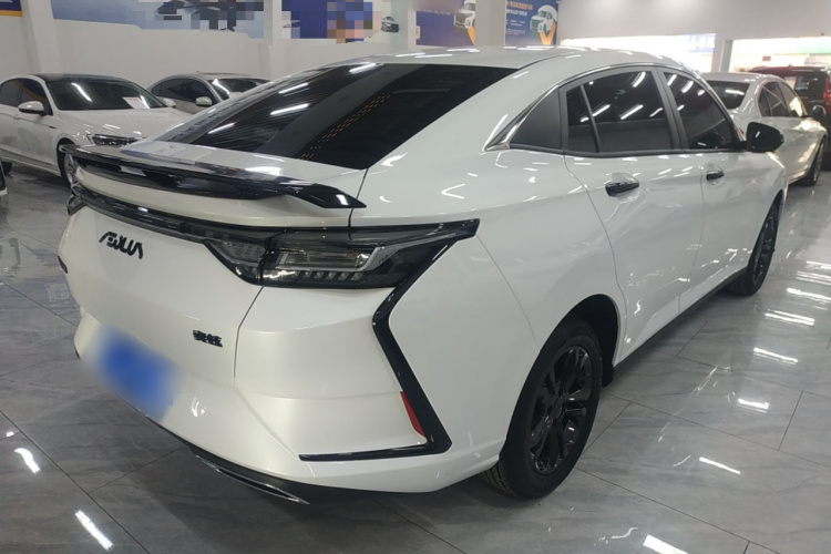 东风风神 奕炫 2024款 1.5L 自动劲速版车身外观7