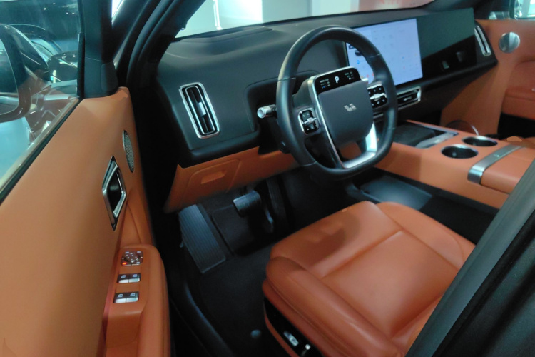 理想汽车 理想L7 2024款 Ultra中控内饰7003