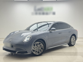 欧拉闪电猫 2022款 555km 尊贵版