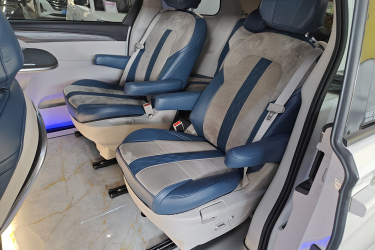 别克GL8 2023款 ES陆尊 尊享型和悦版中控内饰21