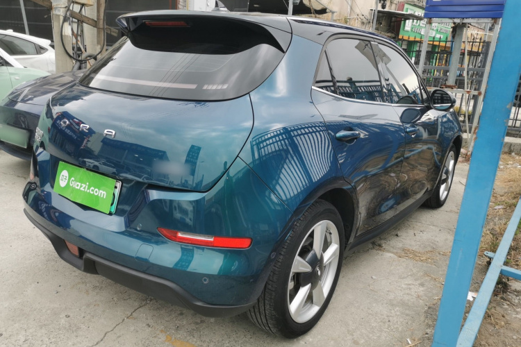 欧拉好猫 2022款 400km标准续航 豪华型 三元锂车身外观7