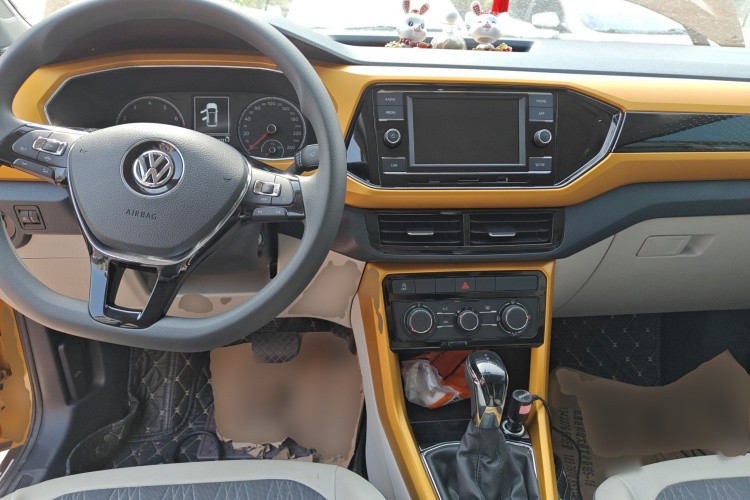 大众 途铠 2019款 1.5L 自动舒适版中控内饰12