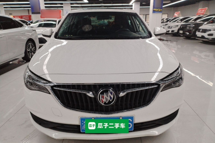 别克 英朗 2021款 改款 典范 1.5L 自动精英型车身外观2