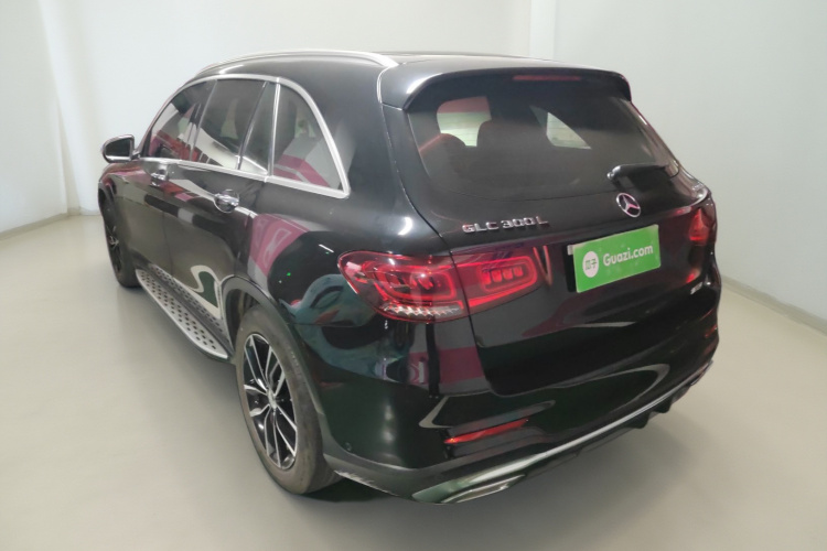 奔驰GLC 2020款 改款 GLC 300 L 4MATIC 动感型车身外观5
