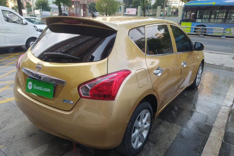 日产 骐达TIIDA 2011款 1.6L CVT智能型车身外观7