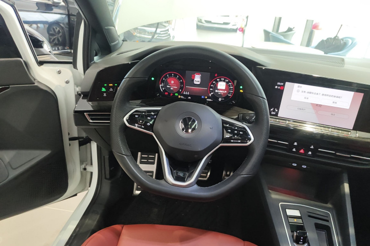 大众 高尔夫 2023款 改款 280TSI DSG R-Line Lite中控内饰13
